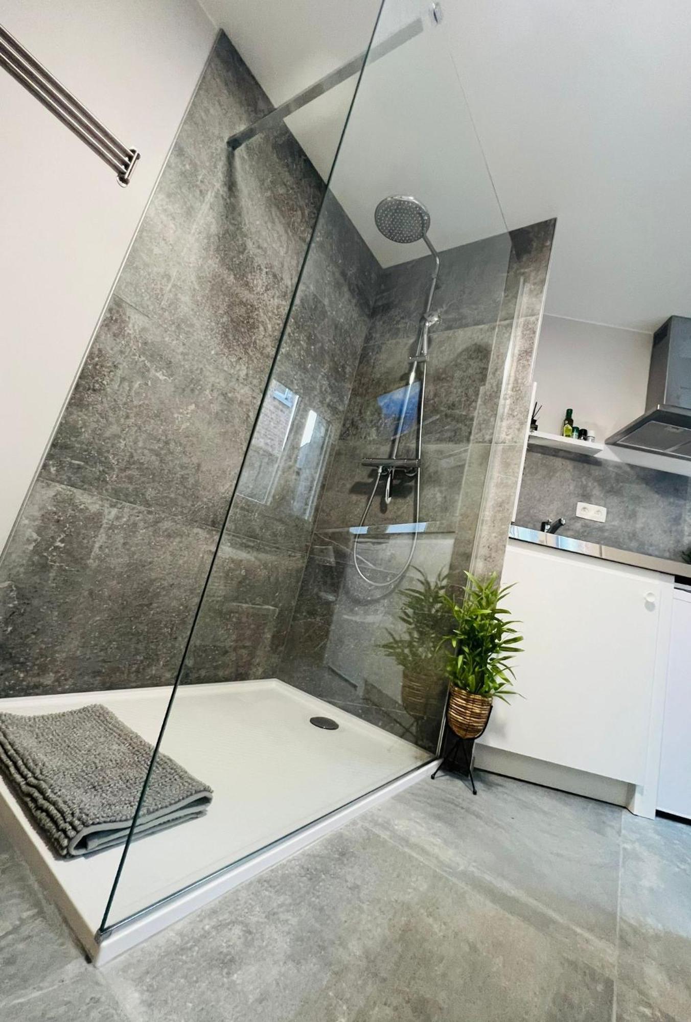 Apartament Mini Studio Une Personne Liège Zewnętrze zdjęcie